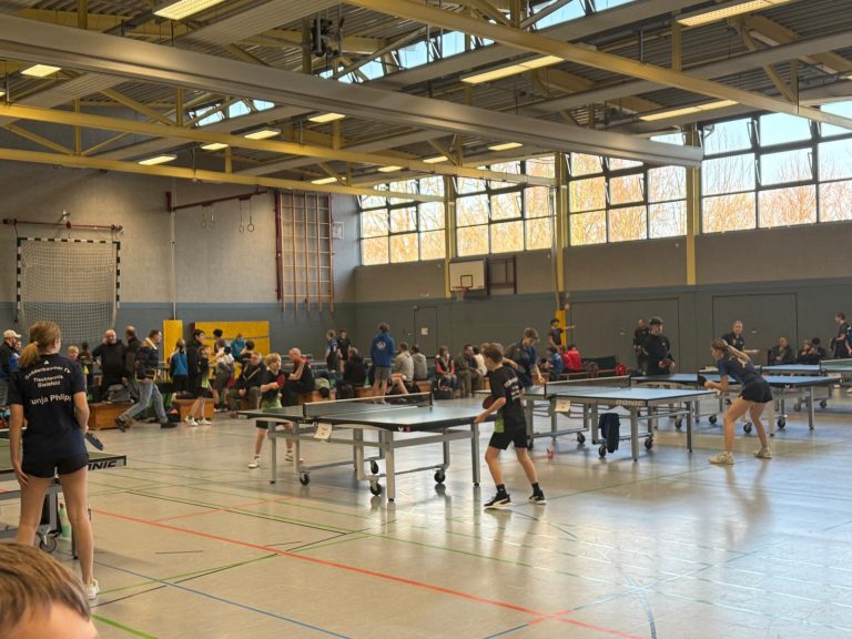 Ostwestfälischer Tischtennis-Nachwuchs trifft sich beim TV Hille